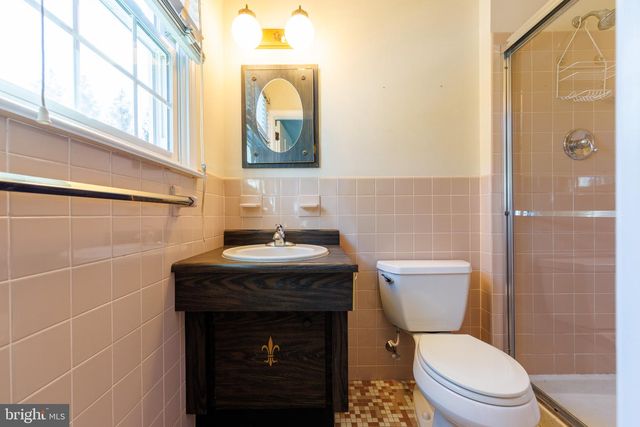 26 CARRIAGE HOUSE DR, Southampton, PA 18966