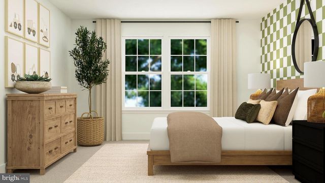 11 GRIFFEN LN, Monmouth Junction, NJ 08852