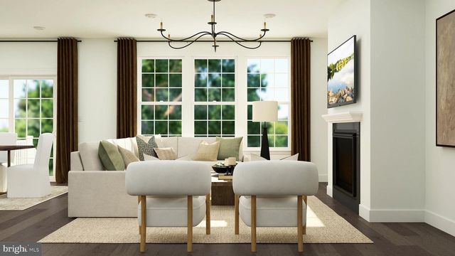 11 GRIFFEN LN, Monmouth Junction, NJ 08852