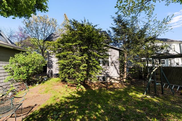 78 Webcowet Rd, Arlington, MA 02474