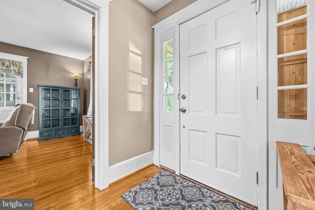35 E IRVIN AVE E, Hagerstown, MD 21742