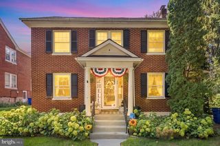 35 E IRVIN AVE E, Hagerstown, MD 21742