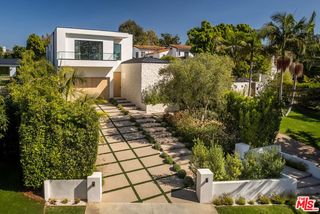 324 S Medio Drive, Los Angeles, CA 90049