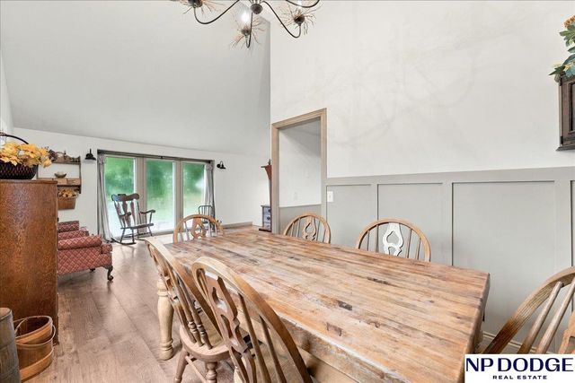 4929 Red Rock Avenue, Omaha, NE 68157