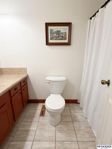 4929 Red Rock Avenue, Omaha, NE 68157