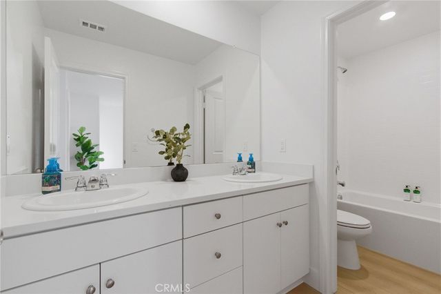 30341 Wild Oat Street, Murrieta, CA 92563