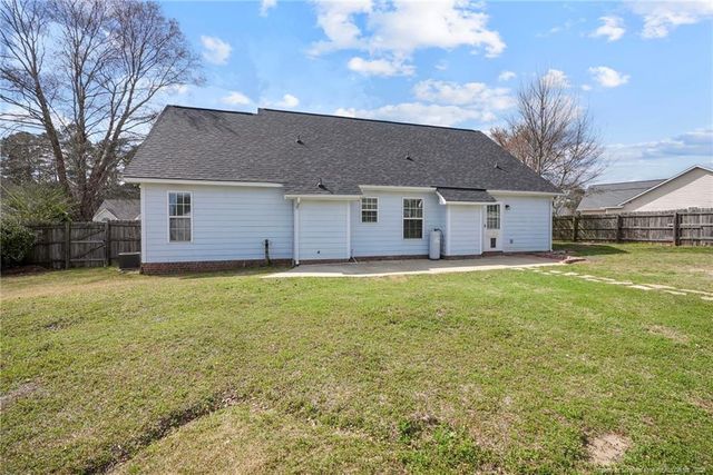 114 Kipling Drive, Raeford, NC 28376