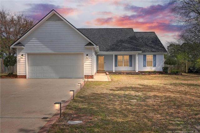 114 Kipling Drive, Raeford, NC 28376