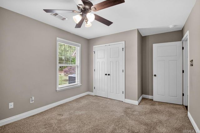 1002 Nature Way Drive, Benton, AR 72019