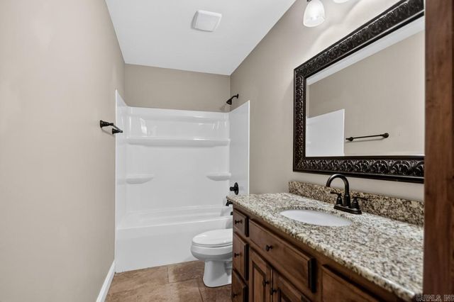 1002 Nature Way Drive, Benton, AR 72019