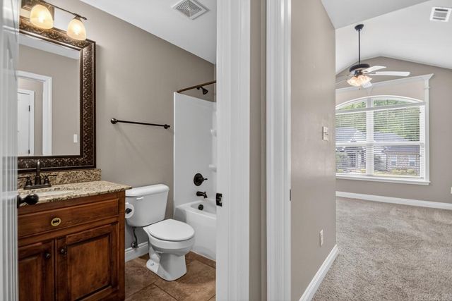 1002 Nature Way Drive, Benton, AR 72019
