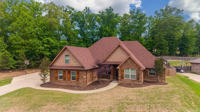1002 Nature Way Drive, Benton, AR 72019