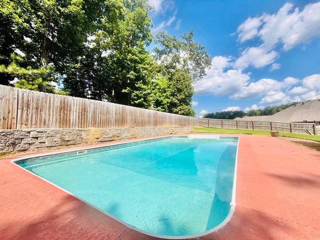 1002 Nature Way Drive, Benton, AR 72019