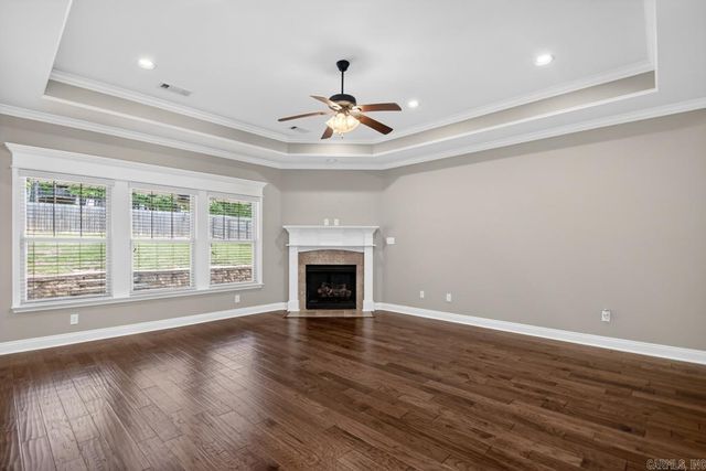 1002 Nature Way Drive, Benton, AR 72019