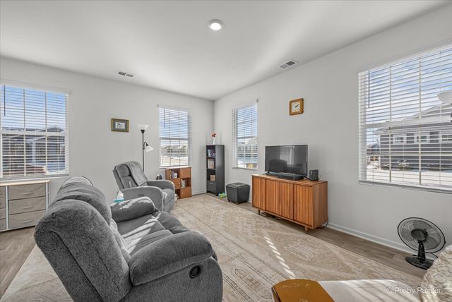 6302 Maple Glen Drive 3081, Wonder Lake, IL 60097