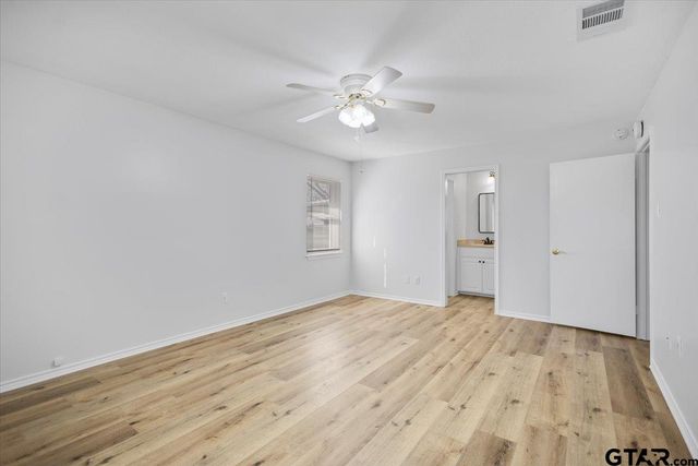 1008 Corey Dr, Whitehouse, TX 75791