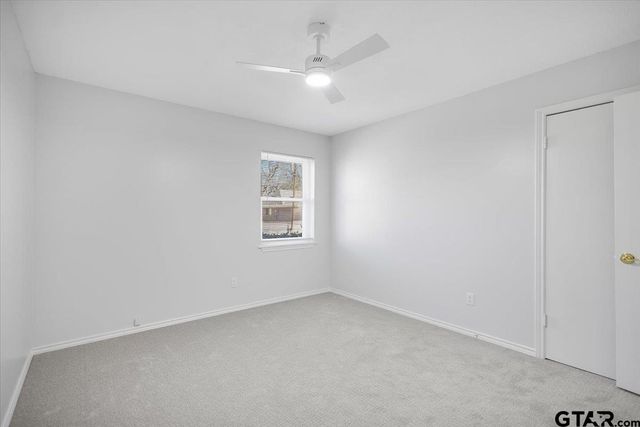 1008 Corey Dr, Whitehouse, TX 75791