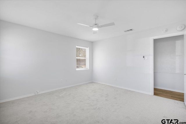 1008 Corey Dr, Whitehouse, TX 75791