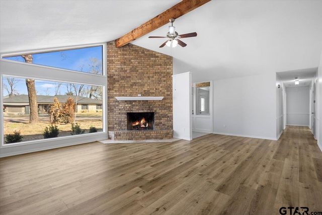 1008 Corey Dr, Whitehouse, TX 75791