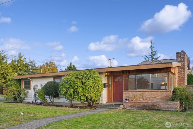 1014 4th Street W, Kirkland, WA 98033
