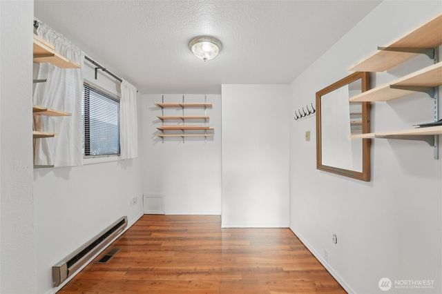 1014 4th Street W, Kirkland, WA 98033