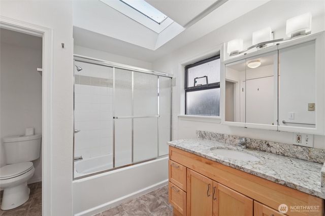 1014 4th Street W, Kirkland, WA 98033