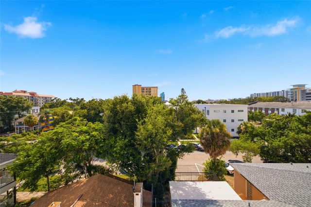 644 3RD AVENUE S 403, St Petersburg, FL 33701
