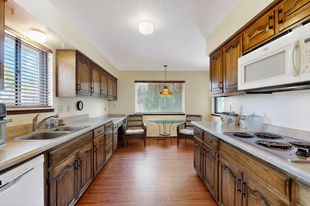 8701 Spain Road NE, Albuquerque, NM 87111