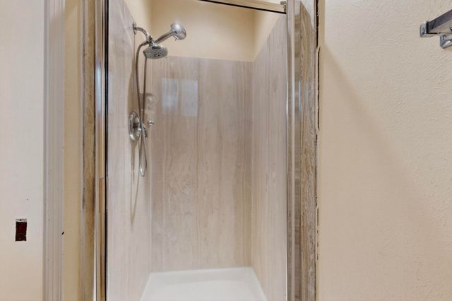 8701 Spain Road NE, Albuquerque, NM 87111