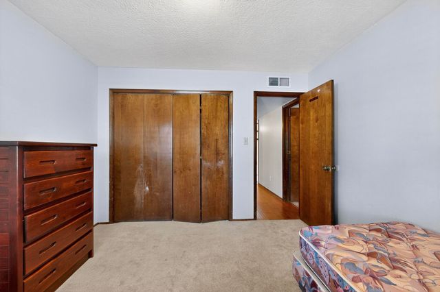 8701 Spain Road NE, Albuquerque, NM 87111