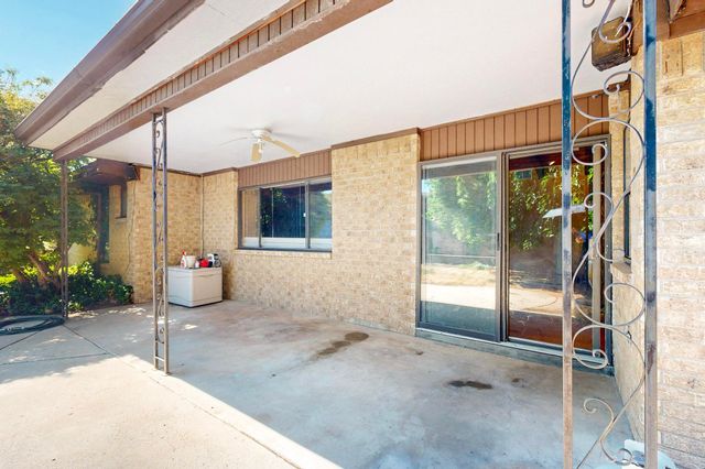 8701 Spain Road NE, Albuquerque, NM 87111