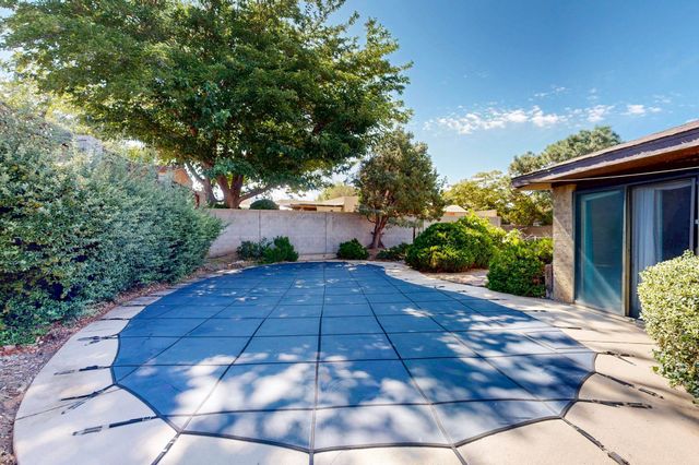 8701 Spain Road NE, Albuquerque, NM 87111