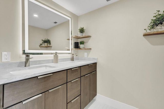 3005 Portofino Isle N2, Coconut Creek, FL 33066
