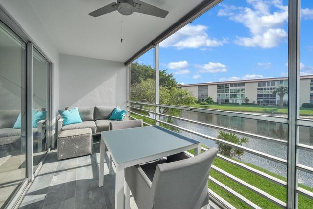 3005 Portofino Isle N2, Coconut Creek, FL 33066