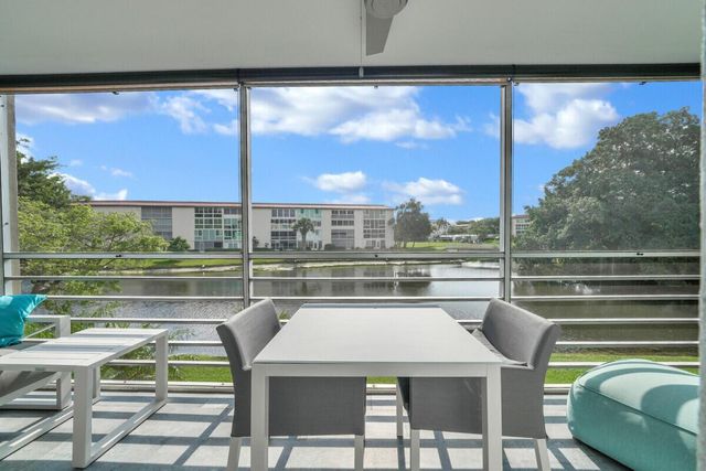 3005 Portofino Isle N2, Coconut Creek, FL 33066