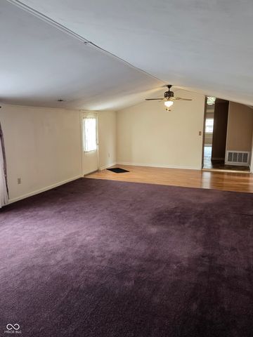 1403 Madison Road, Elwood, IN 46036
