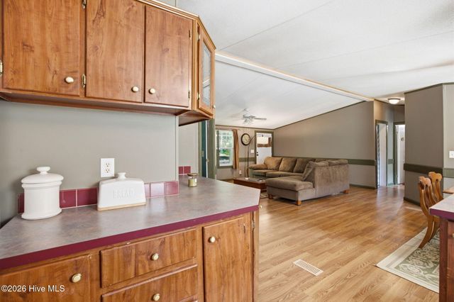 655 Brookneal Street SE, Bolivia, NC 28422