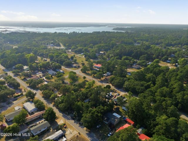 655 Brookneal Street SE, Bolivia, NC 28422