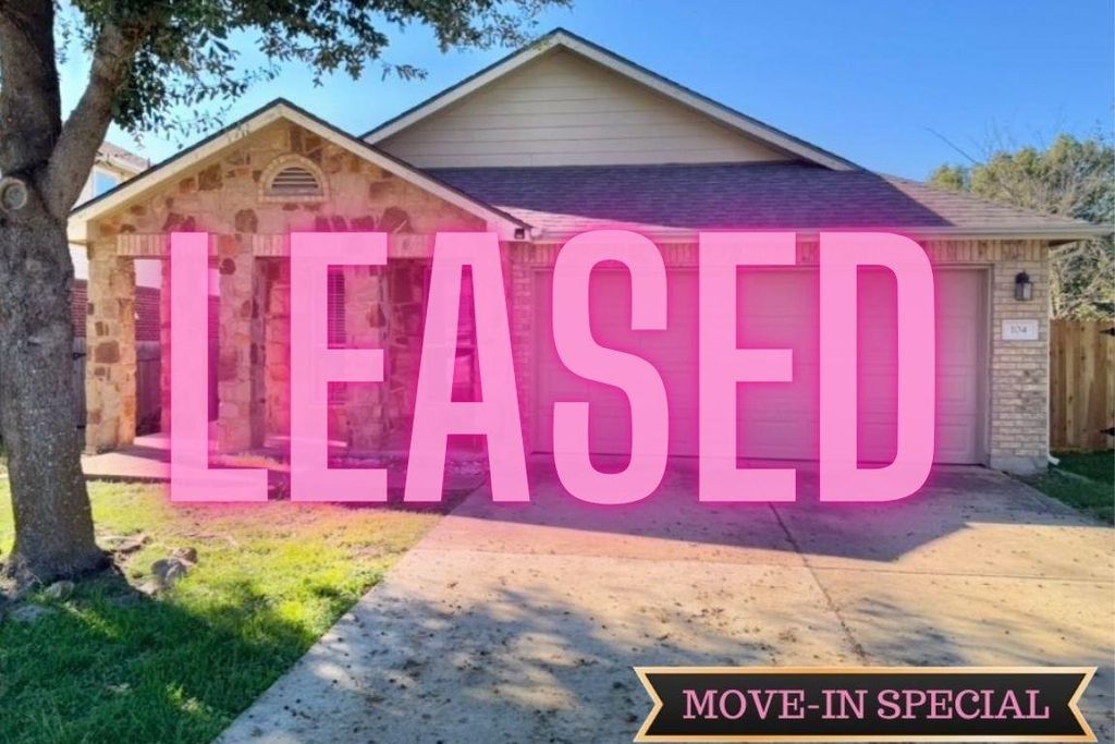 104 Gettysburg LOOP, Elgin, TX 78621