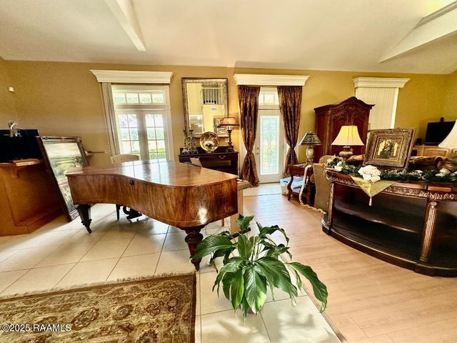 4605 Old La 25, New Iberia, LA 70560