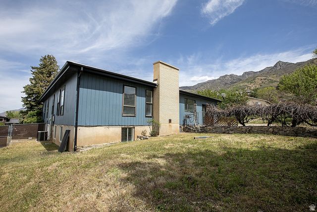 2972 E ORSON F DR, Layton, UT 84040