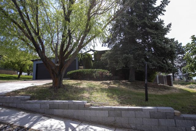 2972 E ORSON F DR, Layton, UT 84040