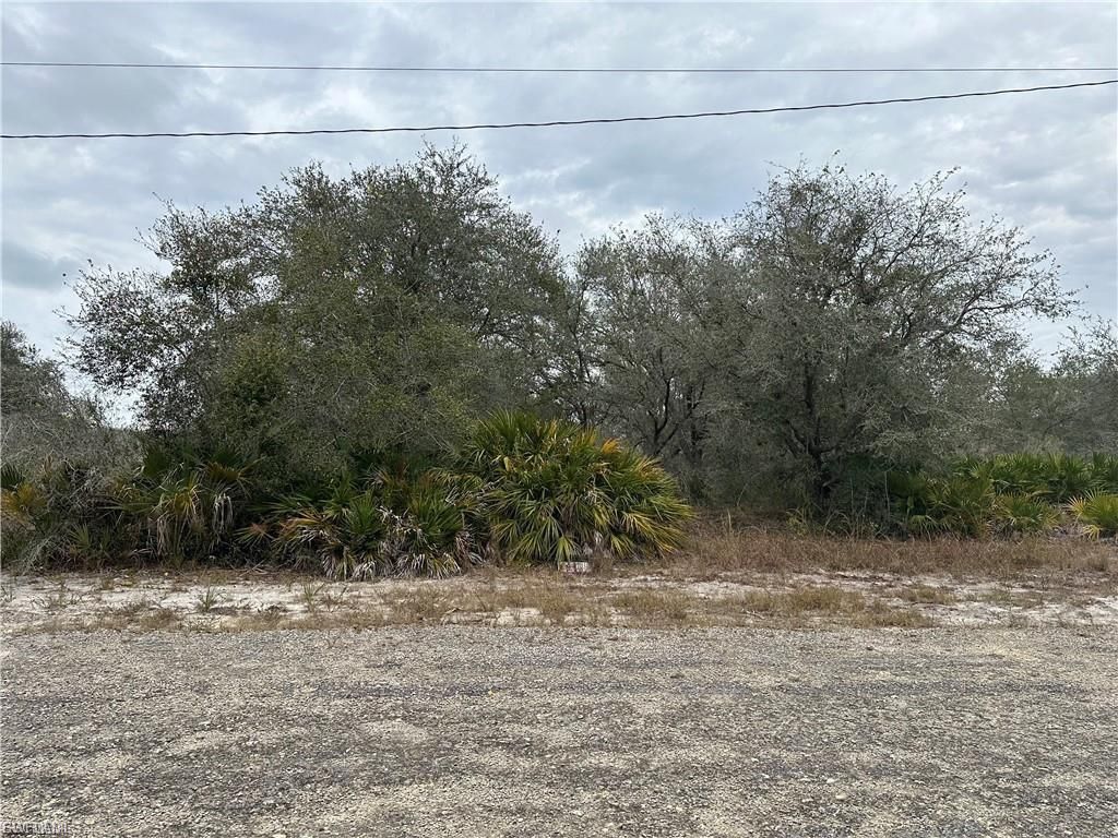 2526 72nd ST W, LEHIGH ACRES, FL 33971 — exterior