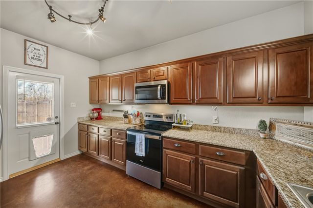 3205 Corporal Road, College Station, TX 77845