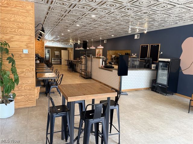 112 N Park, Warren, OH 44481