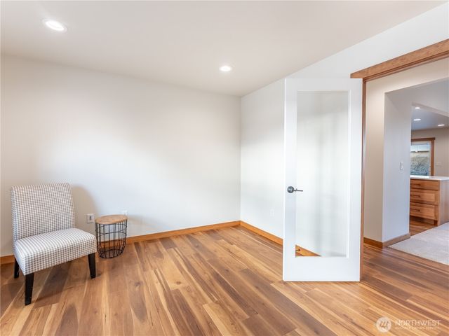 811 N Newport Loop, East Wenatchee, WA 98802