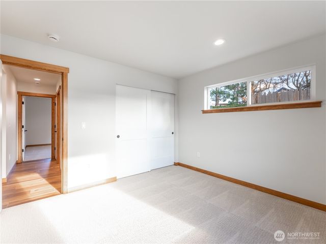 811 N Newport Loop, East Wenatchee, WA 98802