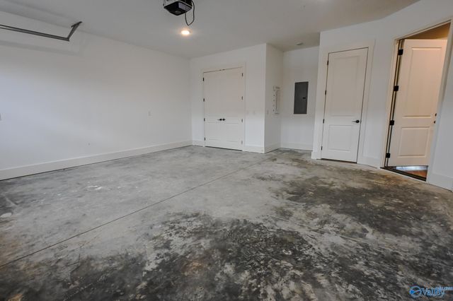 171 Whistling Straits Way, Guntersville, AL 35976