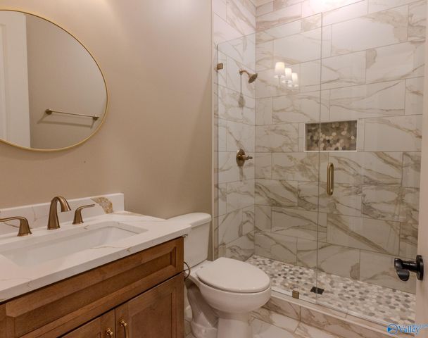 171 Whistling Straits Way, Guntersville, AL 35976