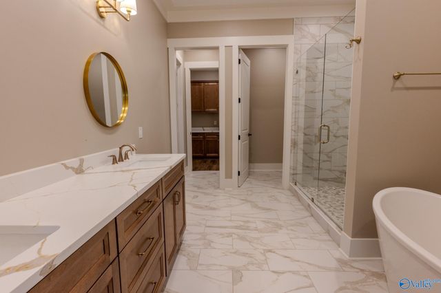 171 Whistling Straits Way, Guntersville, AL 35976